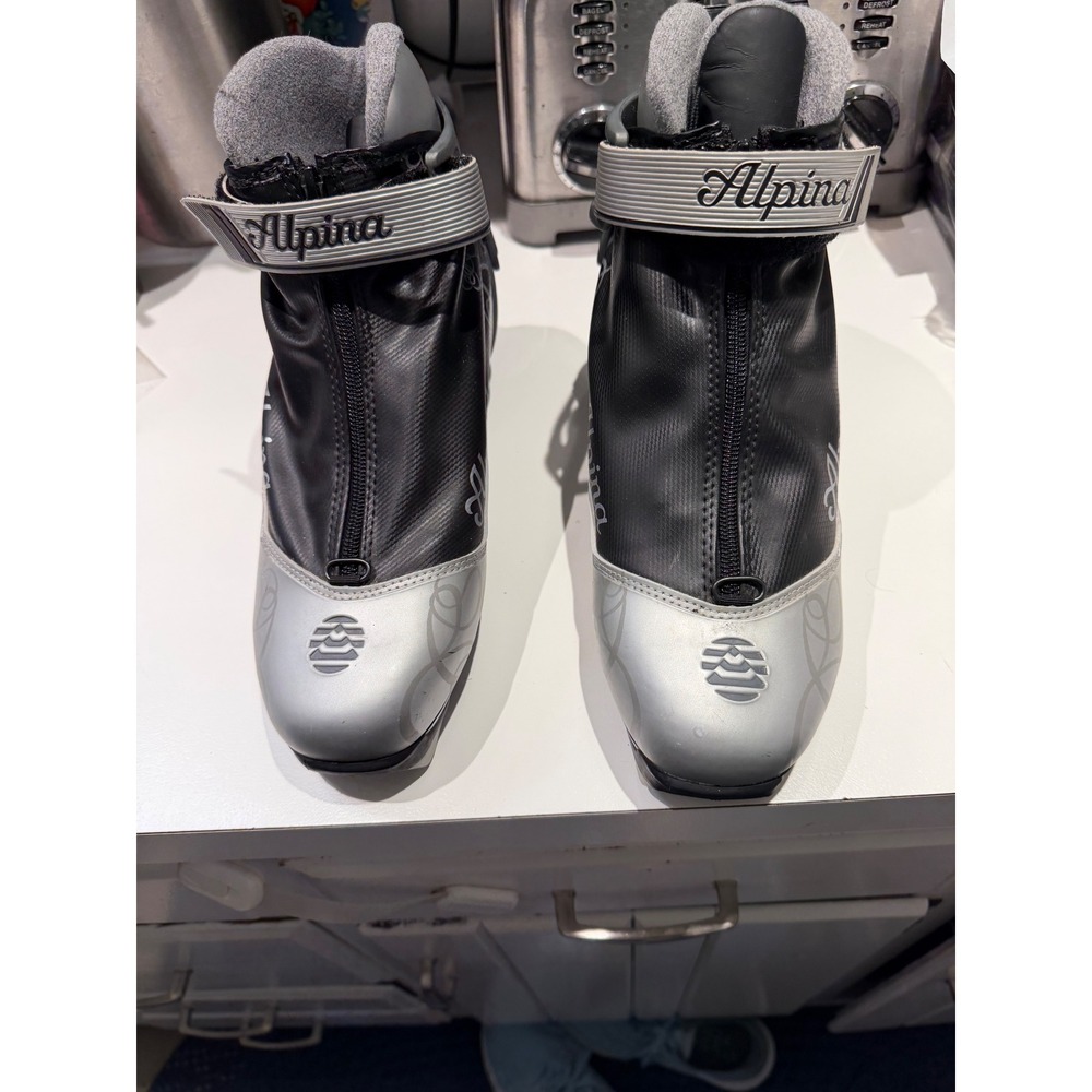 Alpina Eve 30T Cross Country Ski Boots Silver Black NNN Touring Women's‎